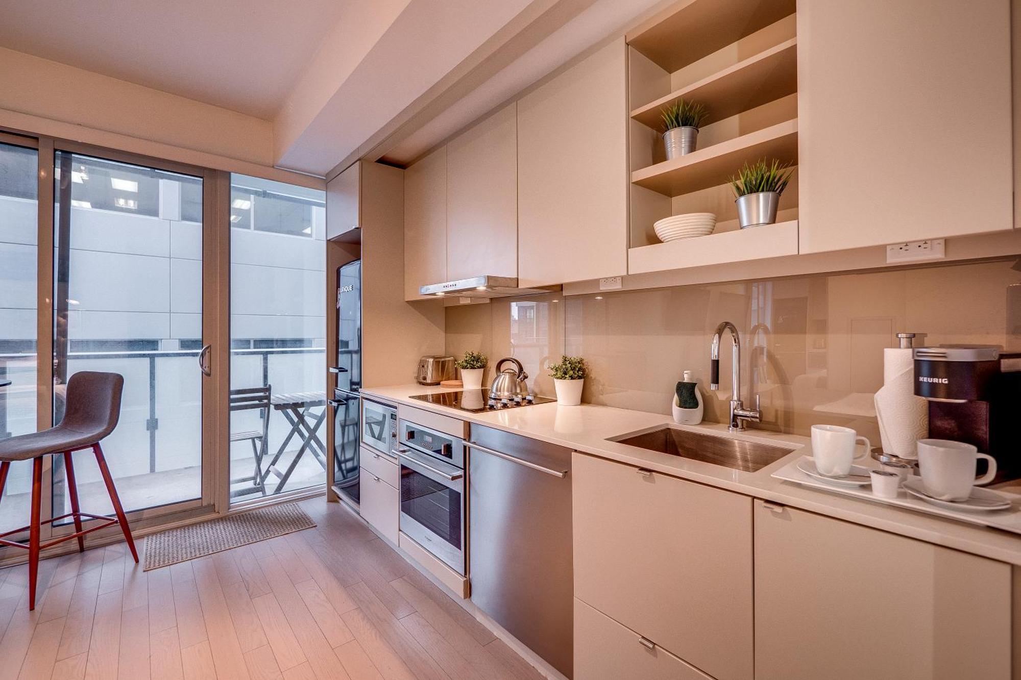 Modern Suite On Peter St - City View Toronto Buitenkant foto